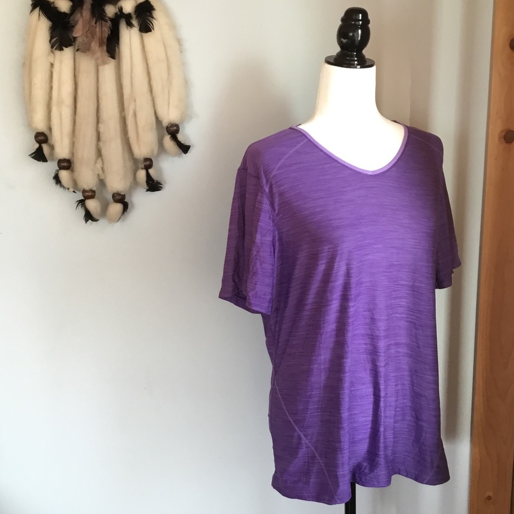 Free WP 🌟 Champion purple workout top